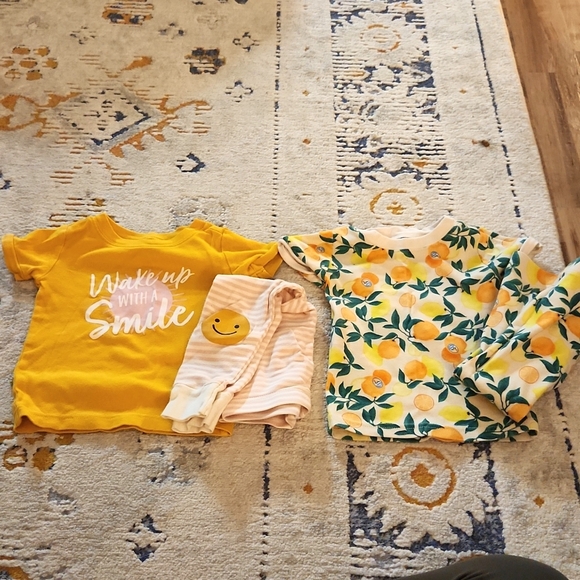 Old Navy pajama set - Picture 1 of 1
